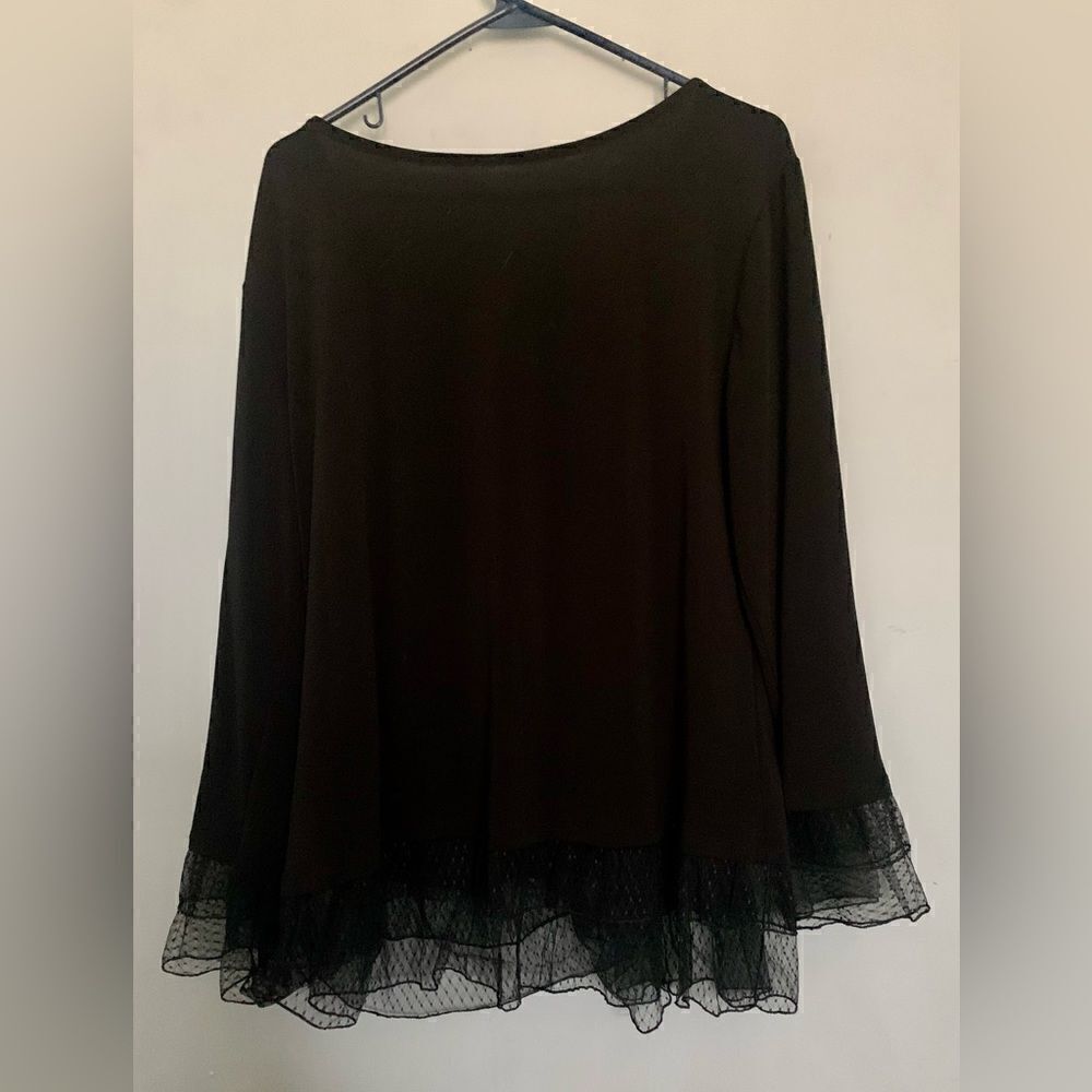 Lacy blouse - Picture 1 of 5